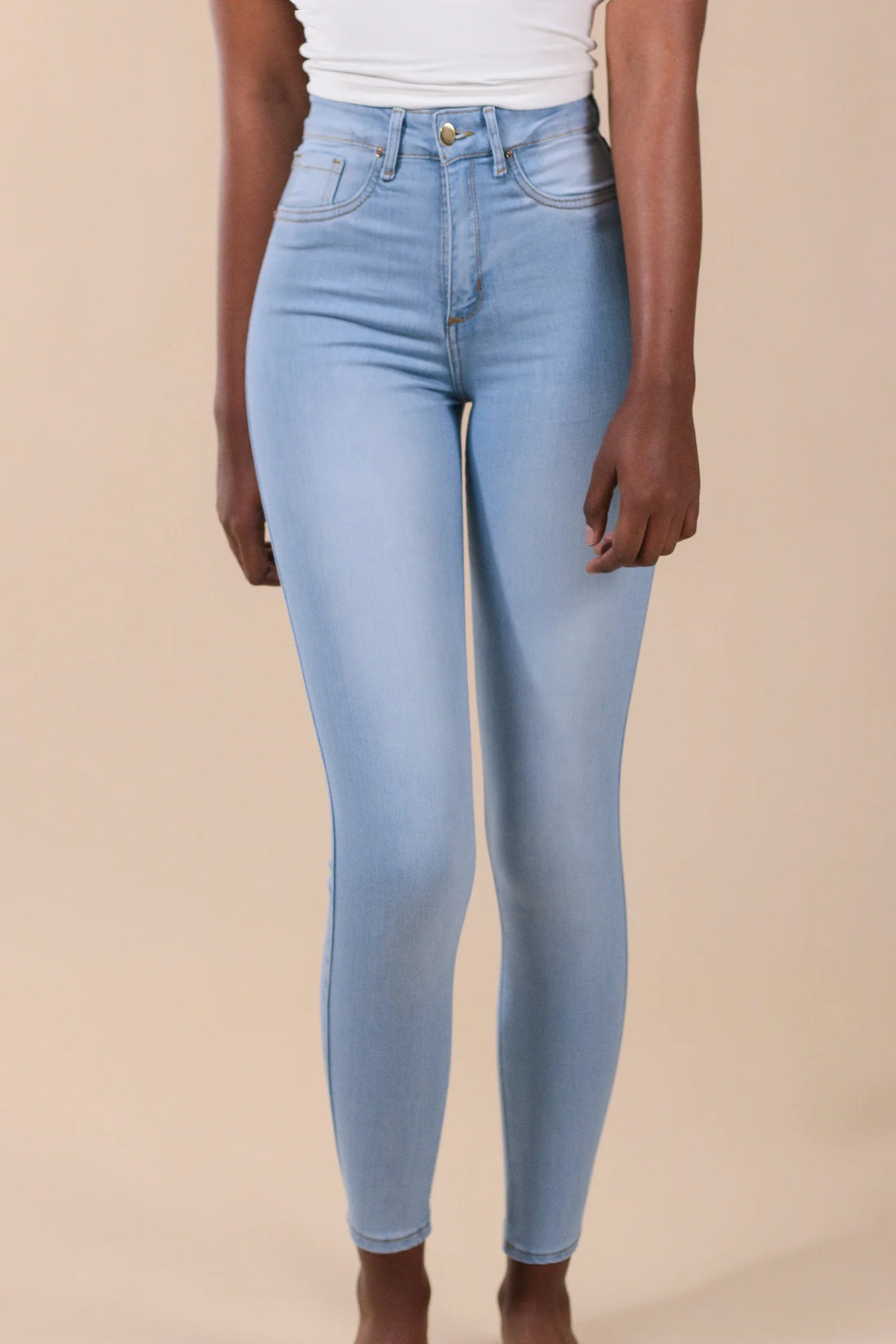 [23112] Skinny Jeans Azul Cielo