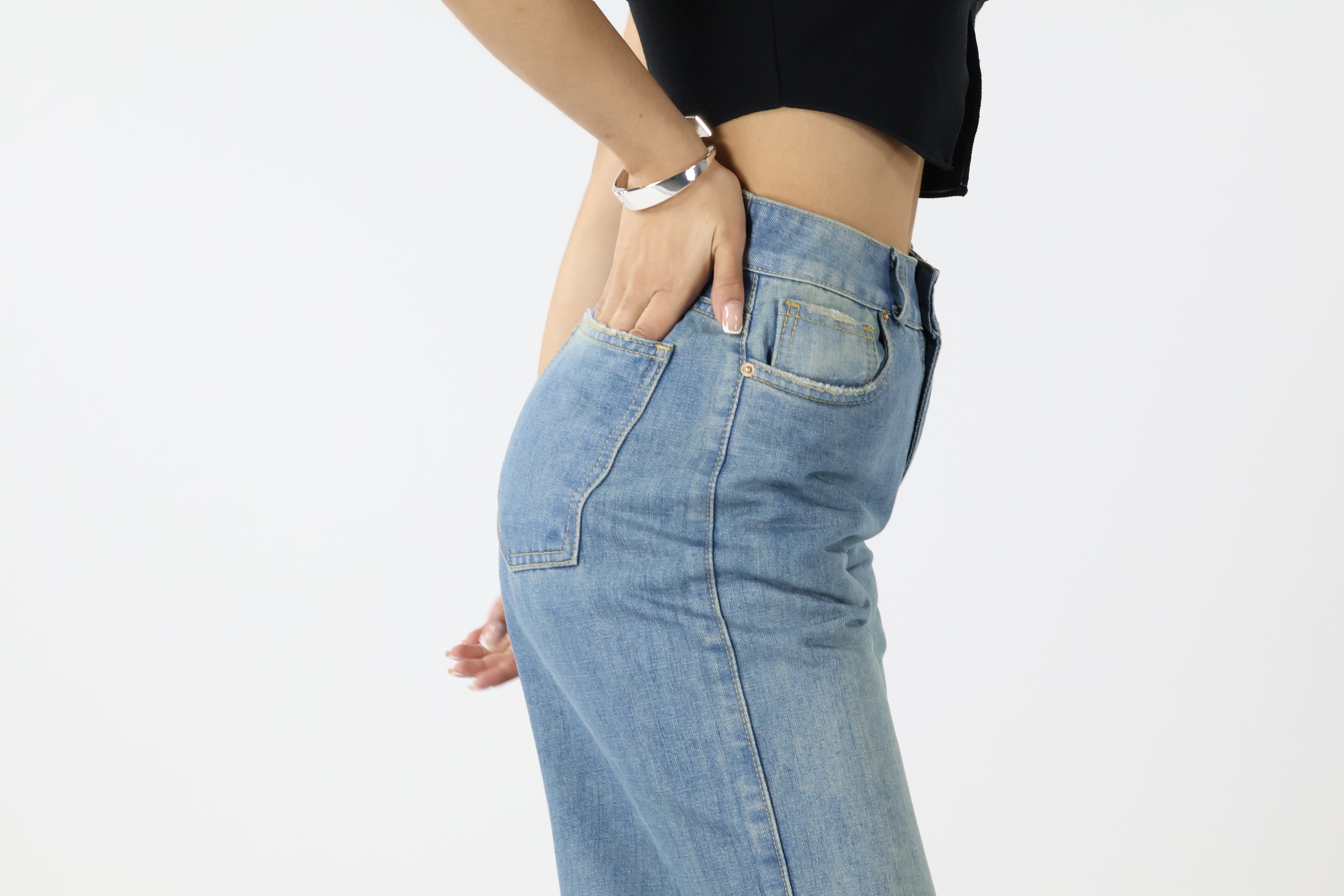 WIDE LEG JEANS AZUL DESVANECIDO · REF 25105