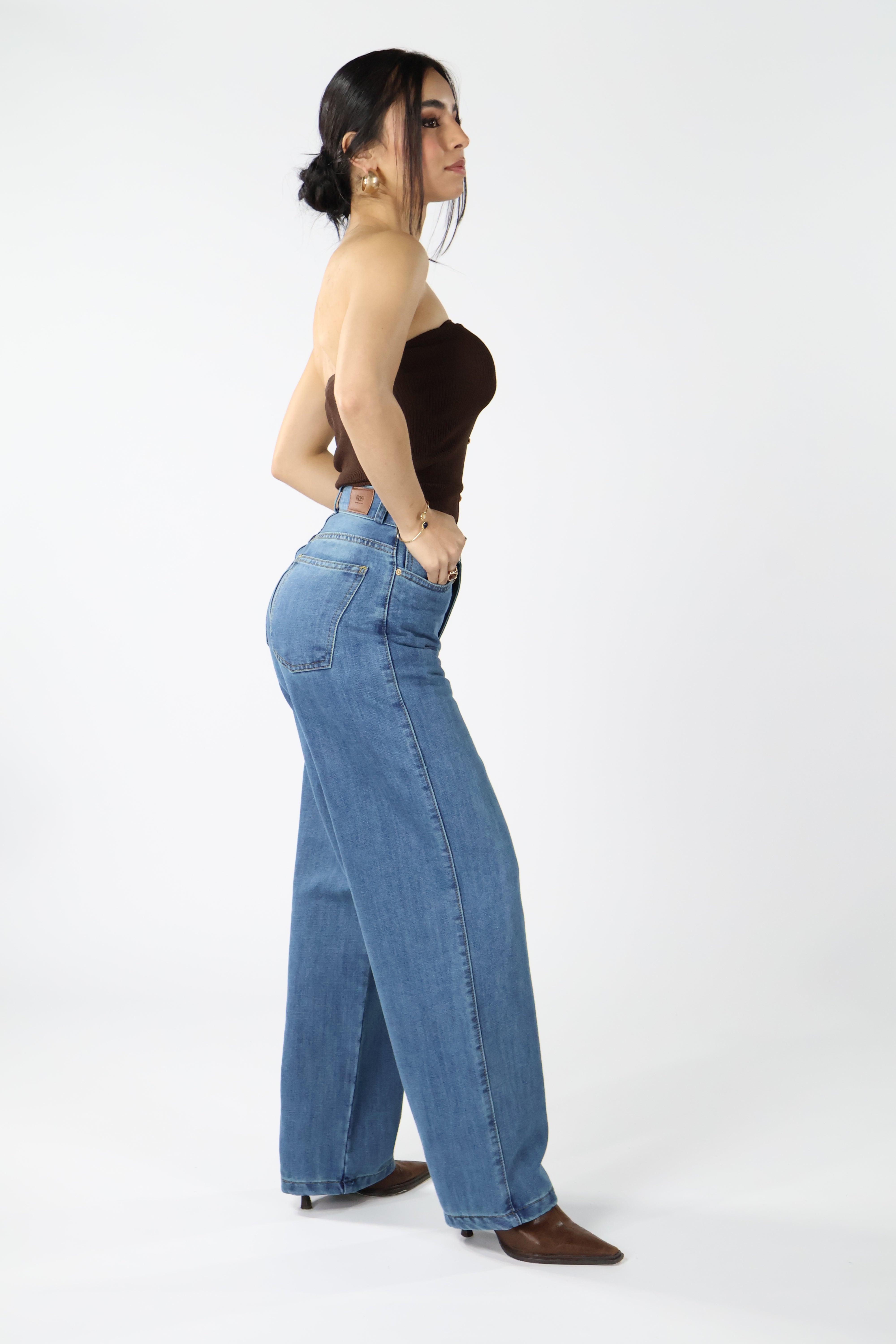 WIDE LEG JEANS AZUL NIEBLA · REF 2556