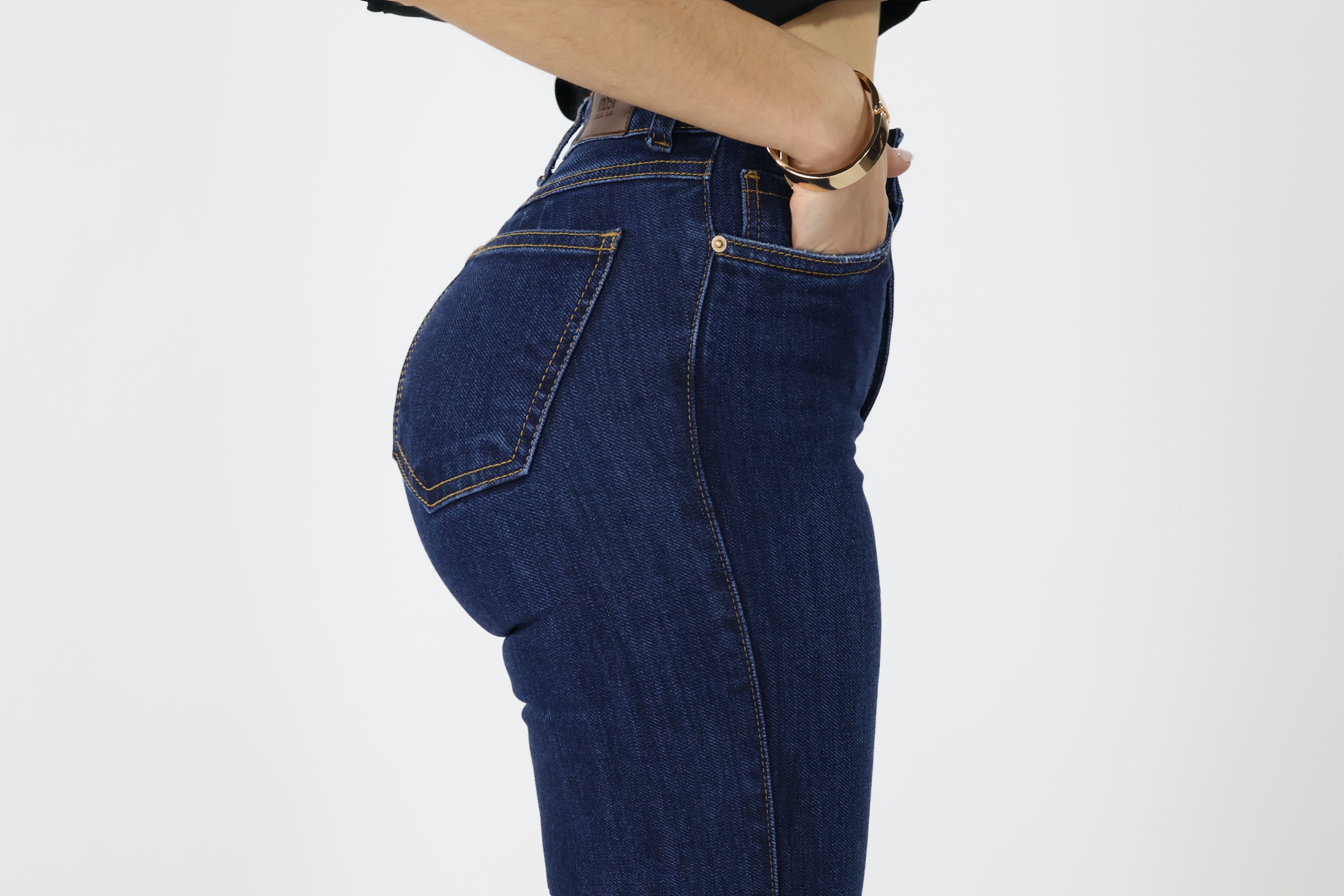 JEANS BOTA CAMPANA AZUL PROFUNDO LAVADO · REF 25103