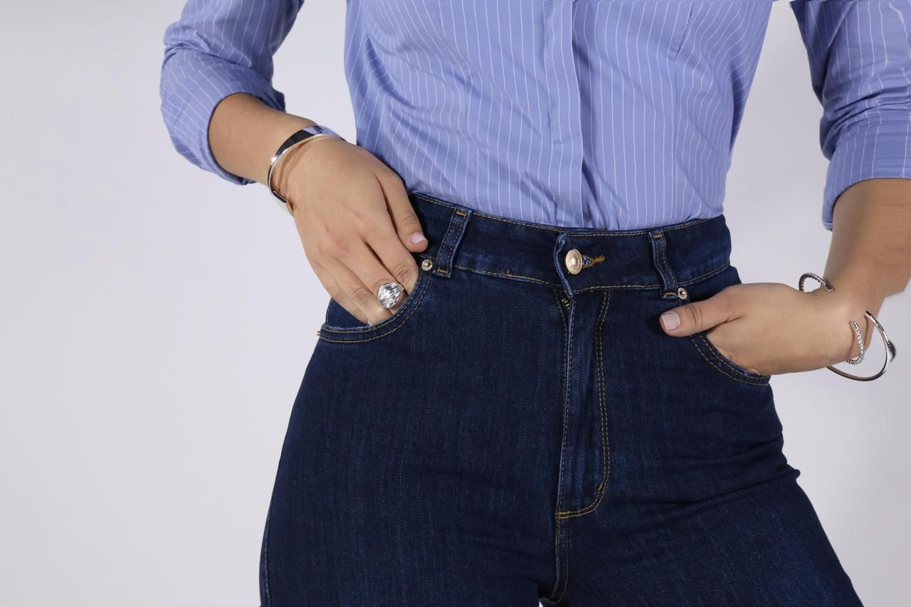WIDE LEG STRETCH AZUL PROFUNDO · REF 2626