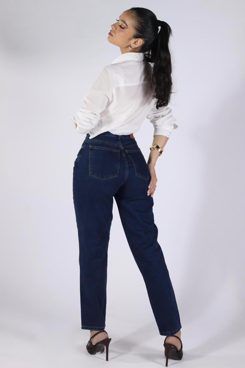 MOM JEANS AZUL OSCURO CLÁSICO · REF 2184